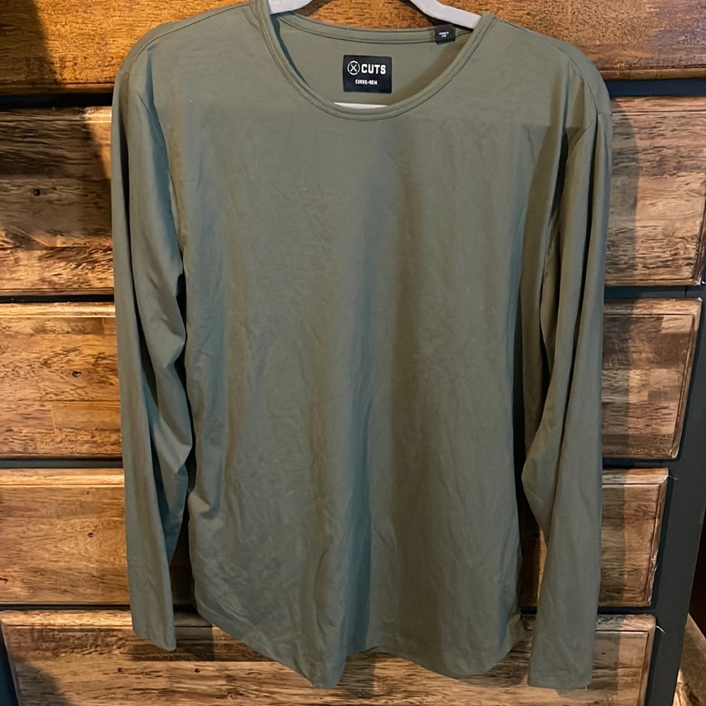 Long sleeve tshirt